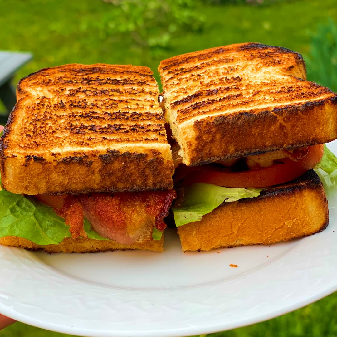 BLT