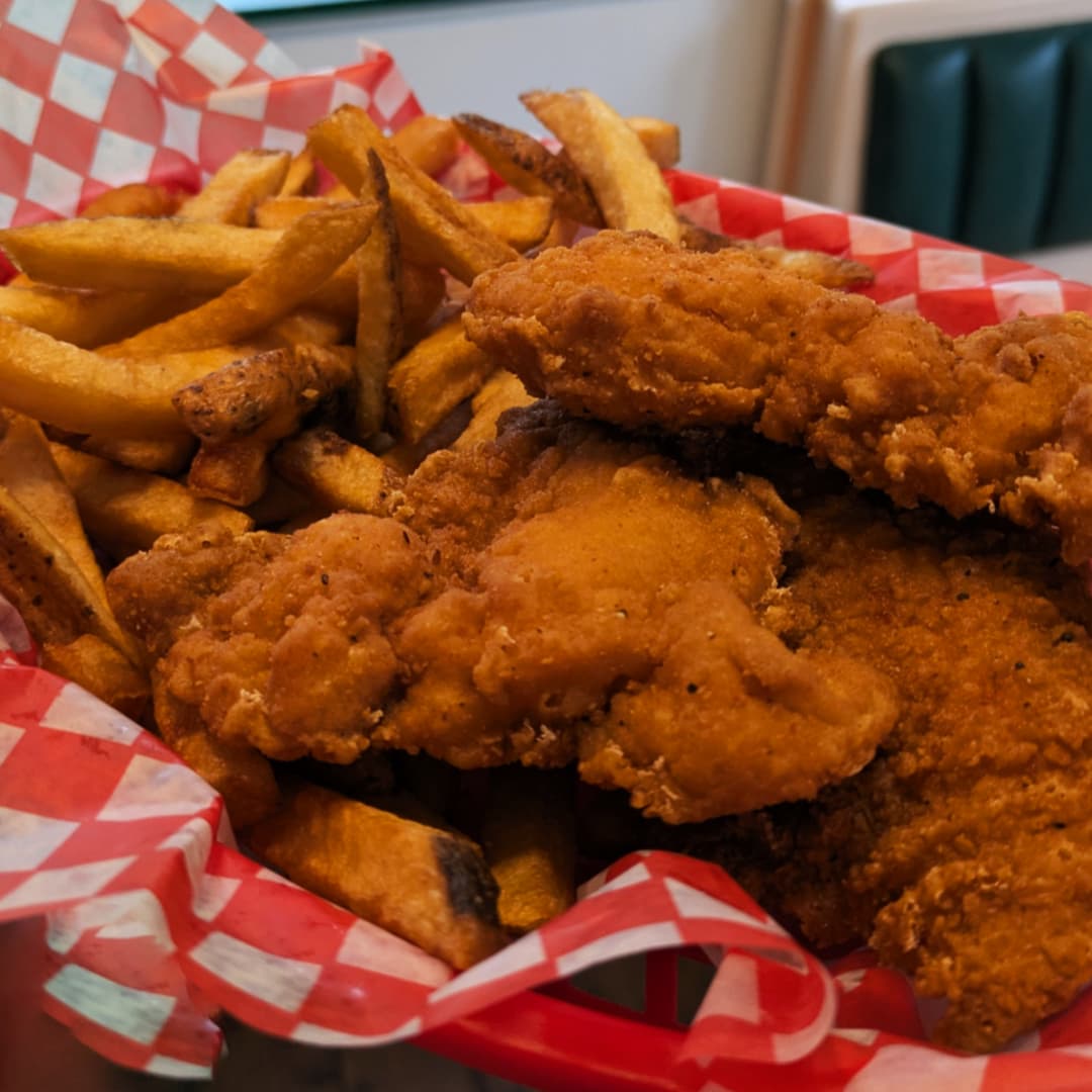 Chicken Tenders & Fries